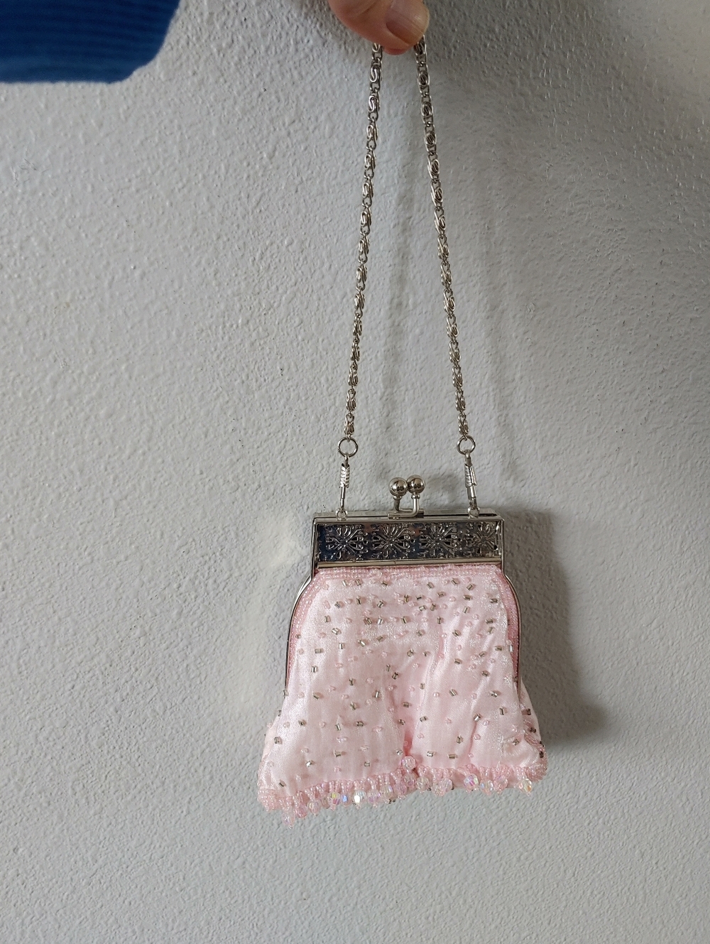 Vintage-Inspired Pink Beaded Evening Bag with Silver Frame